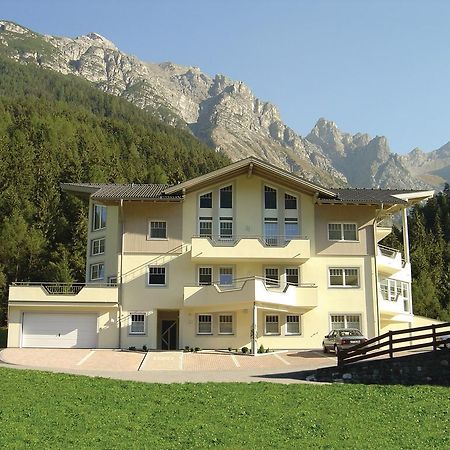 Appartementhaus Pinnisblick Neustift im Stubaital Bagian luar foto