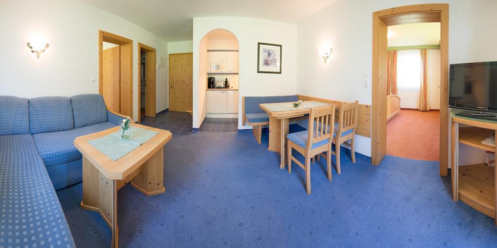 Appartementhaus Pinnisblick Neustift im Stubaital Bagian luar foto